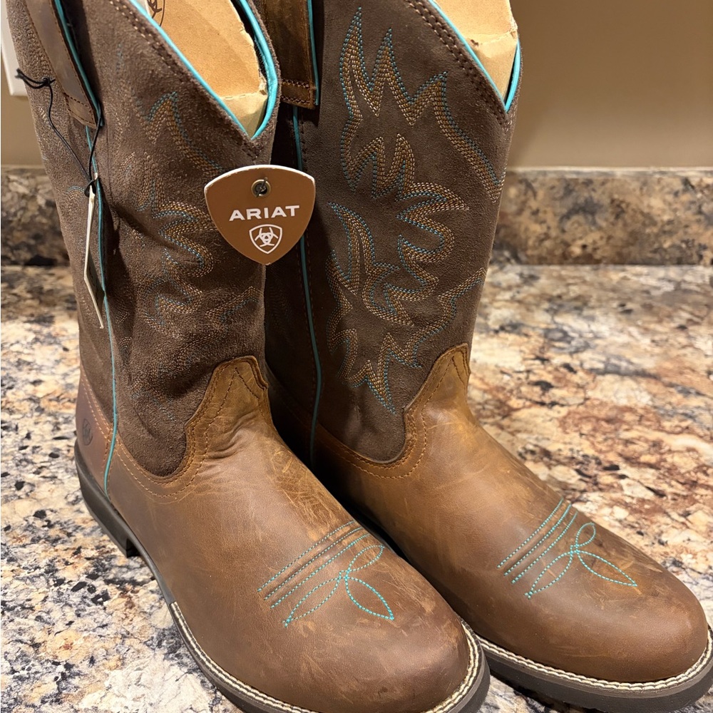 Ariat Brown Leather Cowboy Boots with Turquoise Stitching